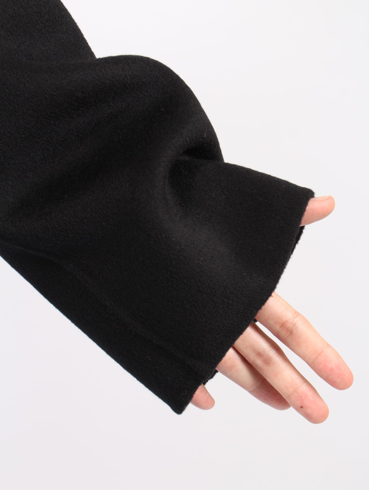 【25AW】 テツ コート / TETSU COAT / シュンガイト(ブラック)