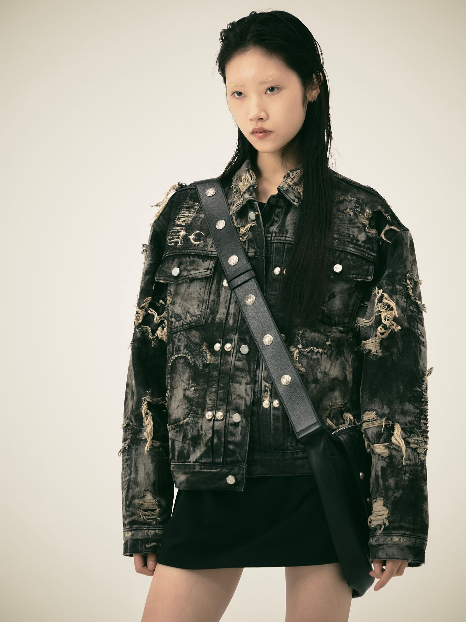 【25AW】ハードウォッシュド ダメージ デニム ジャケット / HARD-WASHED DAMAGED DENIM JACKET / ブラック