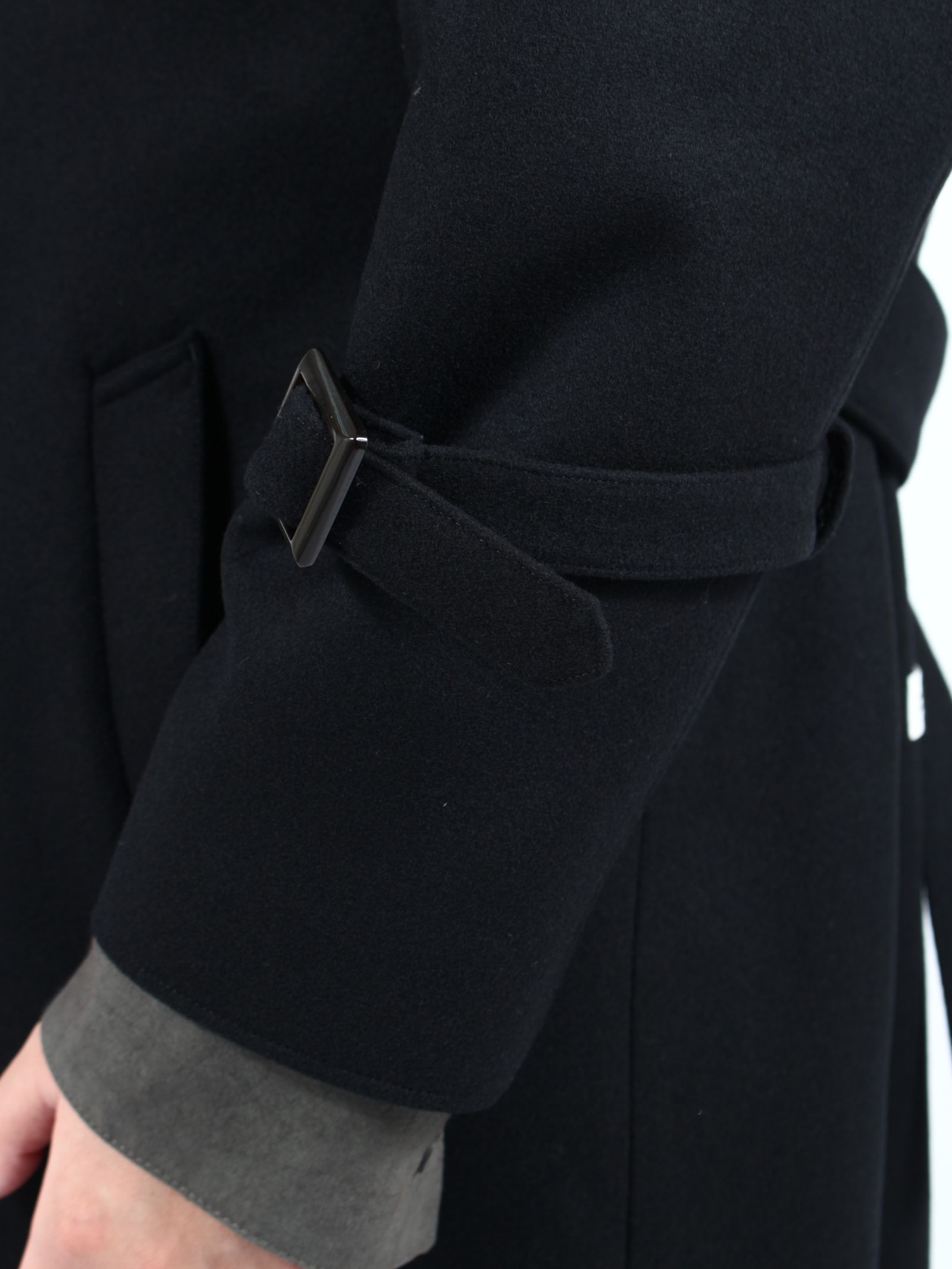 【24AW】 カシミヤ メルトン アクションプリーツ ダブルデザイン トレンチコート / CASHMERE MELTON PLEATS YOKE COAT / ブラック
