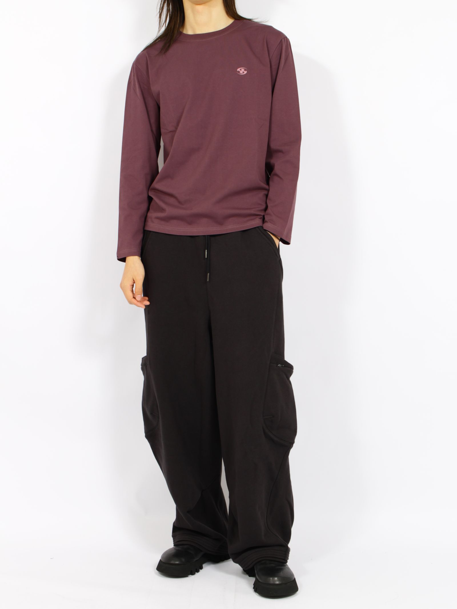 【26AW】ロゴ ロング スリーブ ロンT / LOGO LONG SLEEVE / WINE
