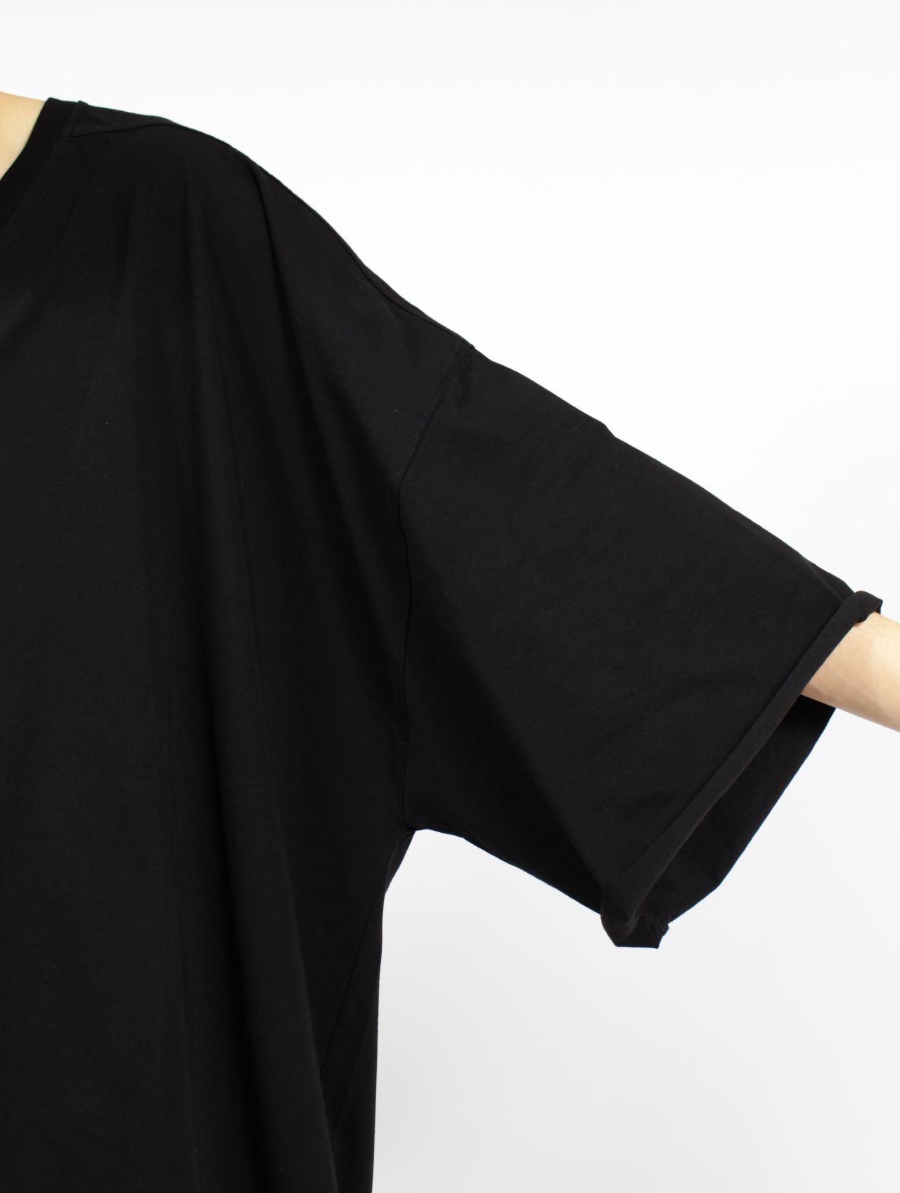 【26SS】 Vネック トミー Tシャツ / V TOMMY T / ブラック