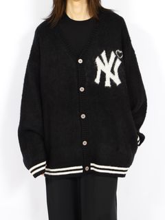 【26AW】ヤンキース ロゴ ニット カーディガン / YANKEES LOGO KNIT CARDIGAN / ブラック
