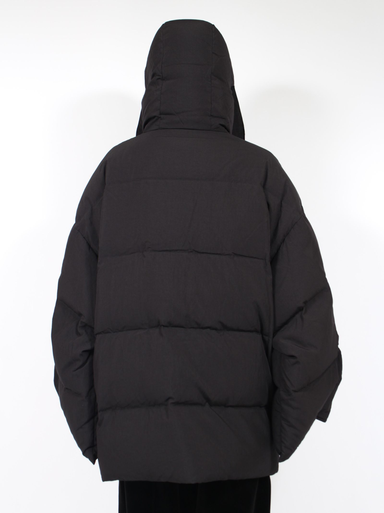 SOSHIOTSUKI Black Kimono Sleeve Down Jacket SOSHIOTSUKI