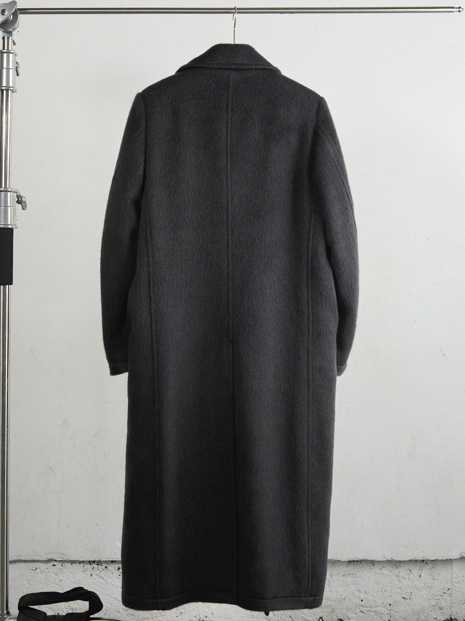 【25AW】 ダブル ブレステッド コート / DOUBLE BREASTED COAT / CHARCOAL(チャコール)