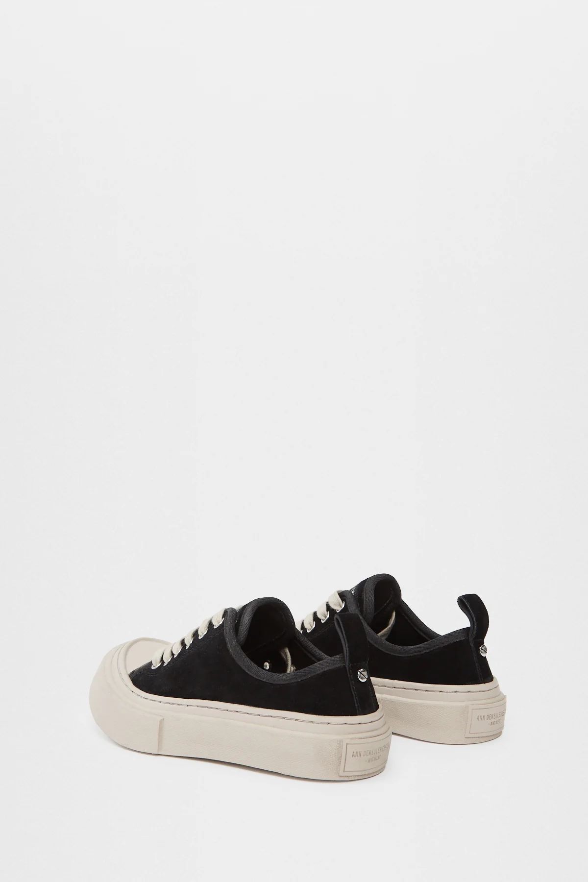 【27SS】ハリ ヴァルカナイズド ロー スニーカーズ / HALLI VULCANIZED LOW-TOP SNEAKERS / ブラック