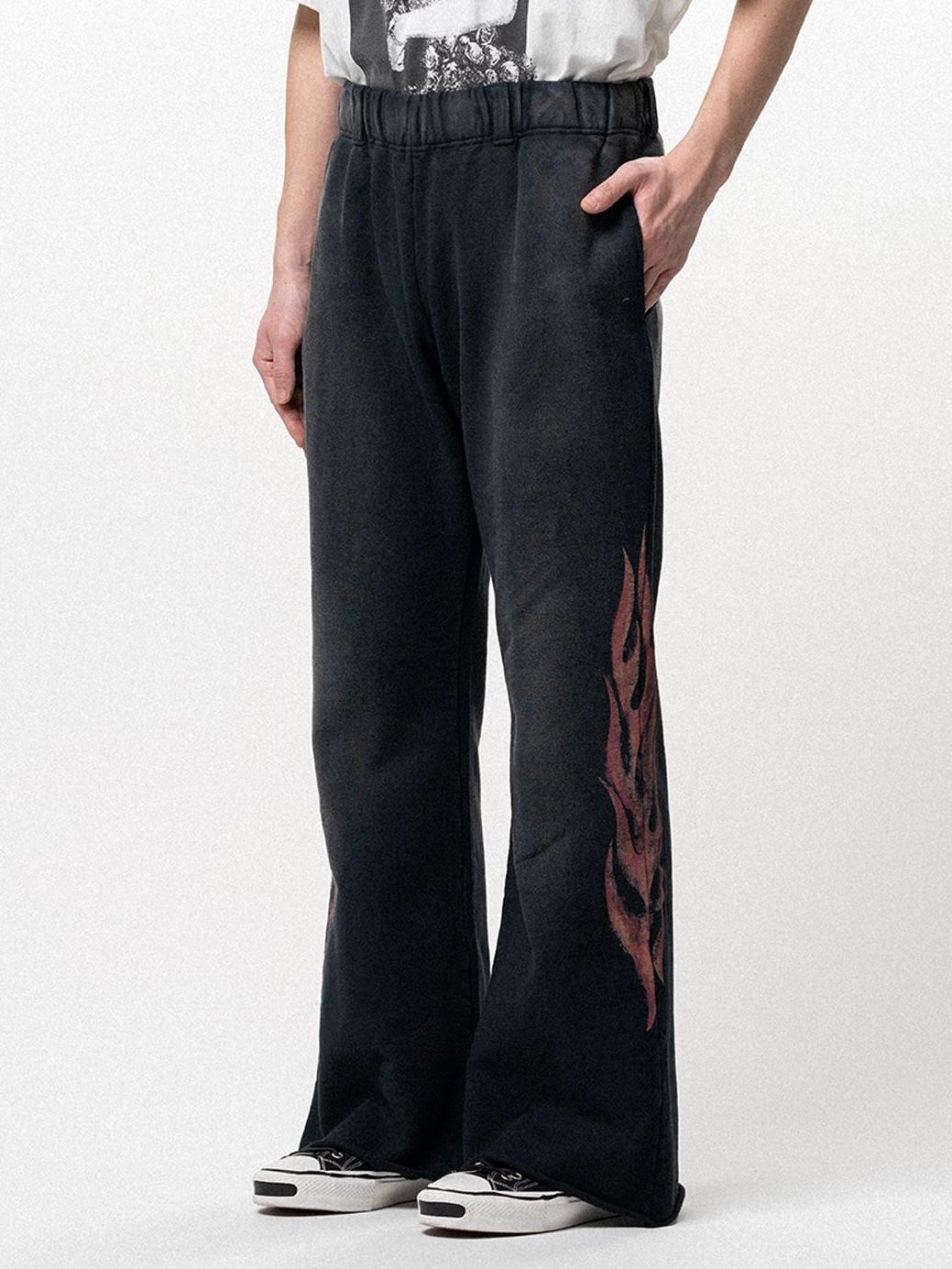 【26SS】クレヨン フレーム ブーツカット スウェットパンツ / "CRAYON FLAME" DISTRESSED BOOTCUT SWEAT PANTS / ブラック