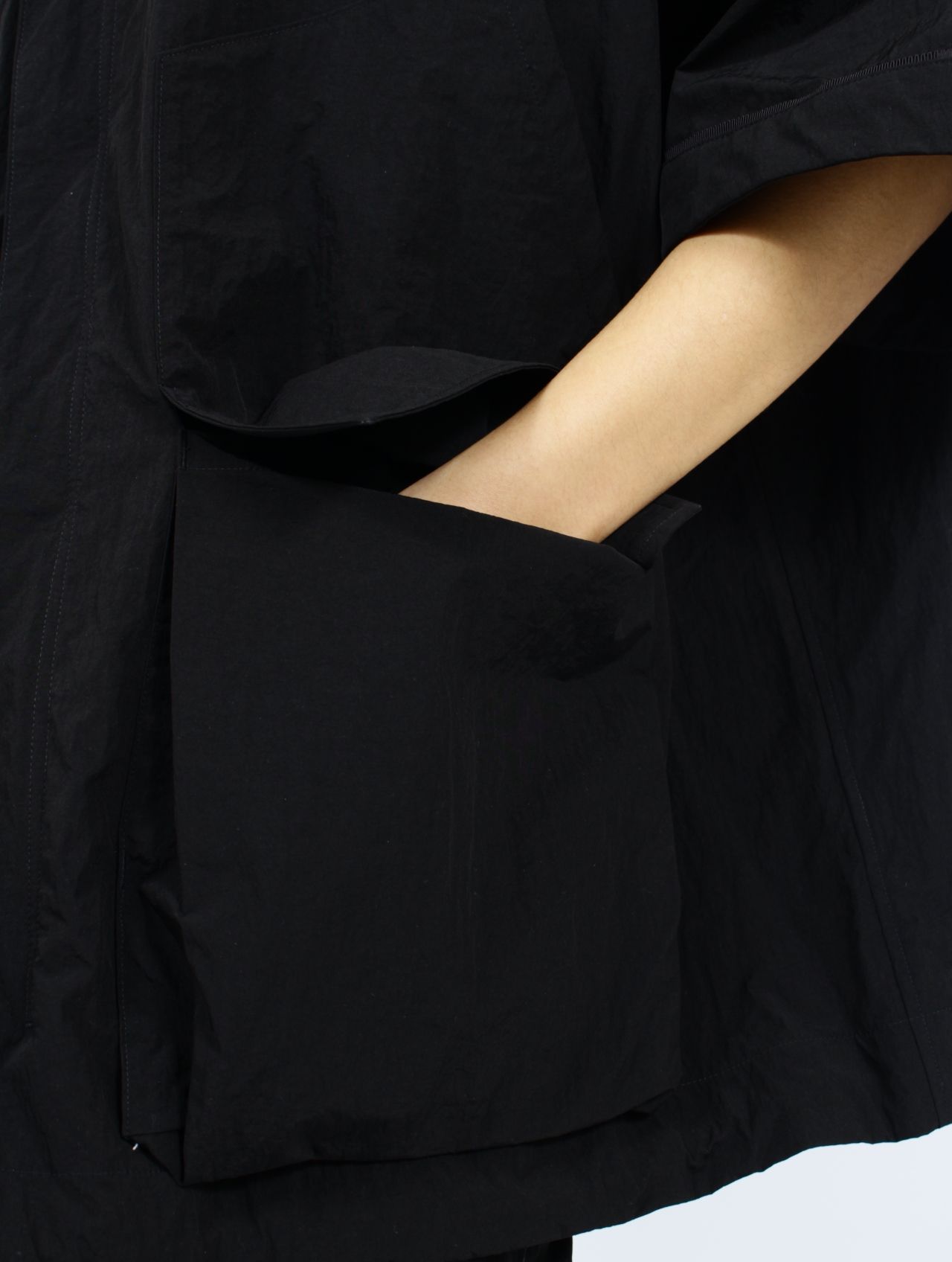 【25SS】ワッシャーナイロン ハーフスリーブ ハンティング シャツ / WASHER NYLON HALF SLEEVE HUNTING SHIRT.13 / ブラック