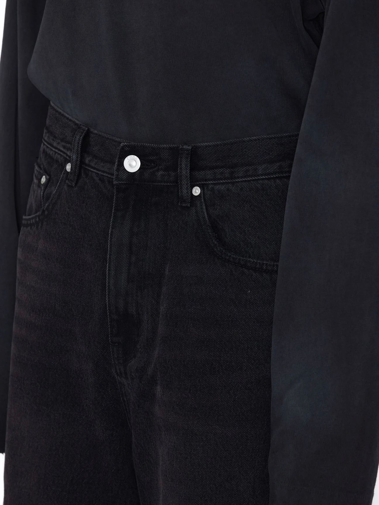 【24AW】フレア デニム カーゴパンツ / BLACK DENIM FLARED CUT CARGO PANTS / ブラック
