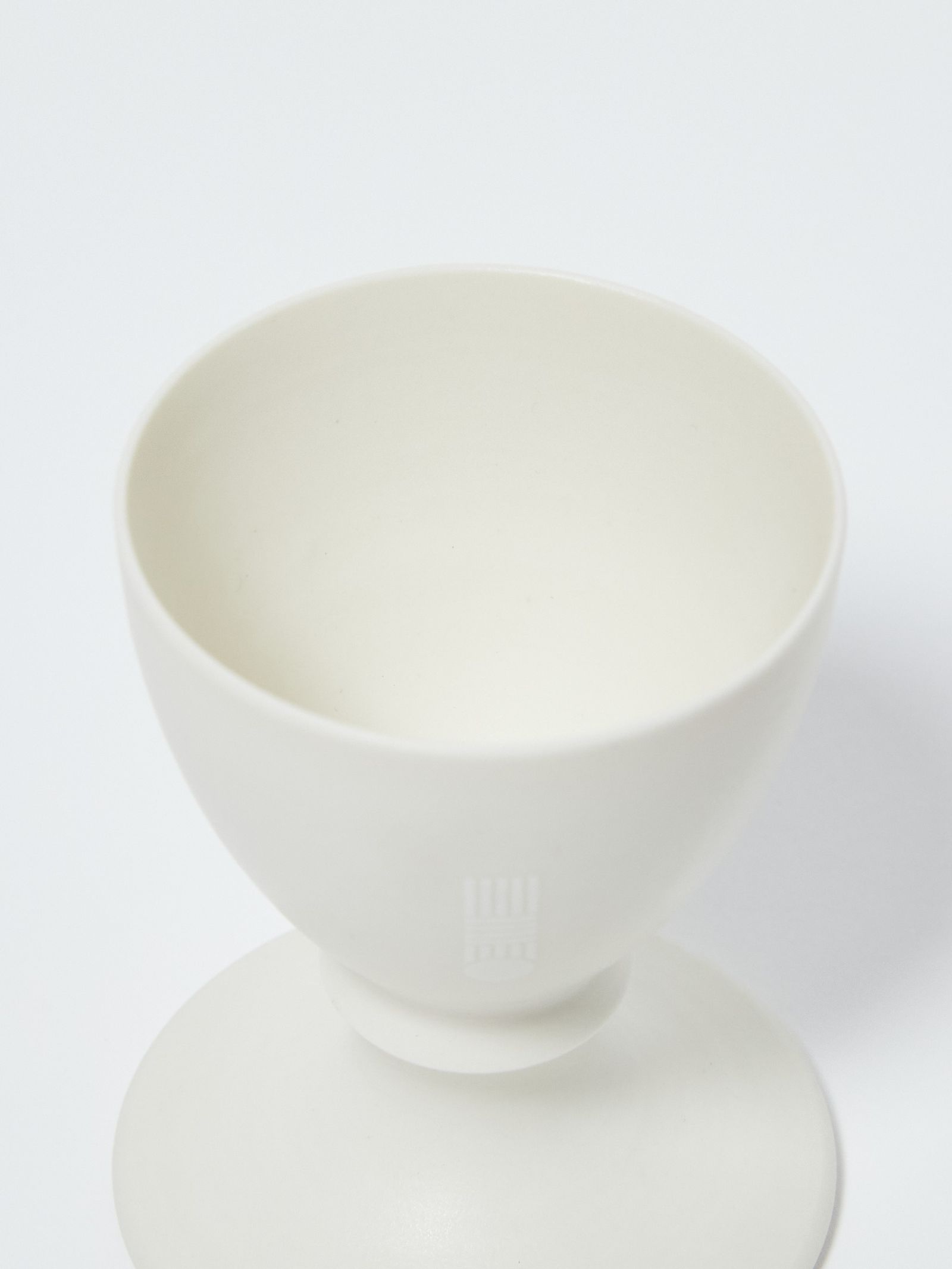 HIROTAKE IIDA 別注 磁器 日本酒グラス / SAKAZUKI : PORCELAIN SAKE GLASS / ホワイト