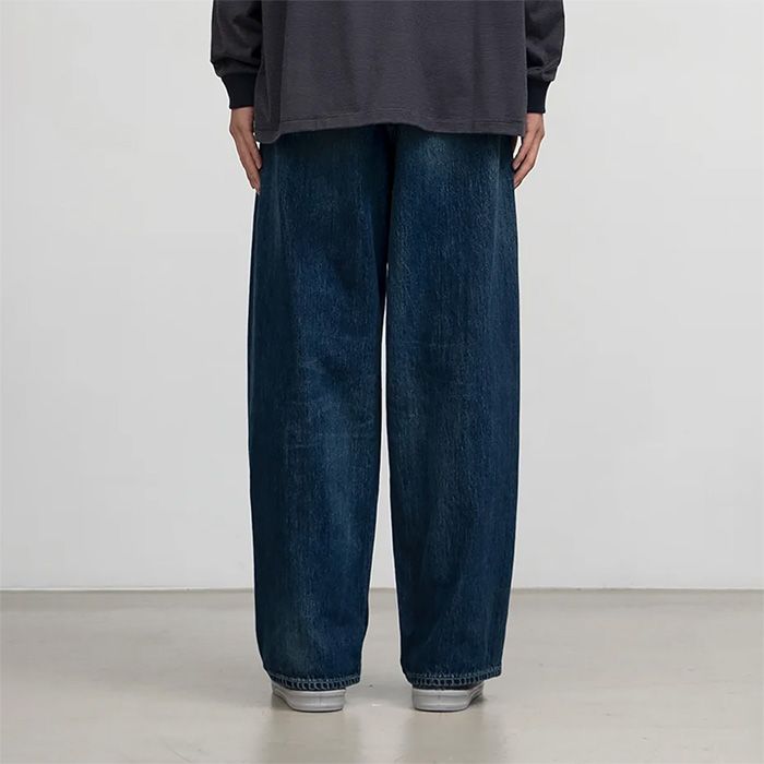 Selvage Denim Two Tuck Pants -DARK FADE- / INDIGO LIGHT FADE