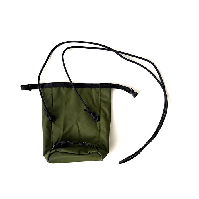 HUGG POUCH TAKES HANDS / OLIVE DRAB