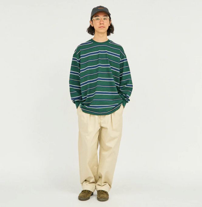 TapWater - Cotton Chino Tuck Trousers / NAVY | Stripe Online Store
