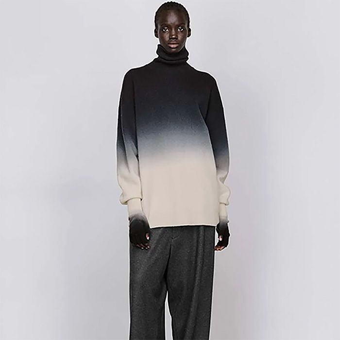 Gradient Dyed Wool High Neck Knit / BLACK