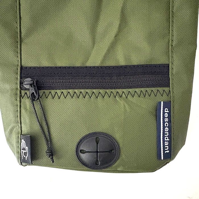 HUGG POUCH TAKES HANDS / OLIVE DRAB