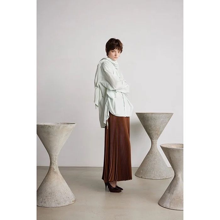 Women / Silicon Lawn Drawstring Band Collar Shirt / Pale Green