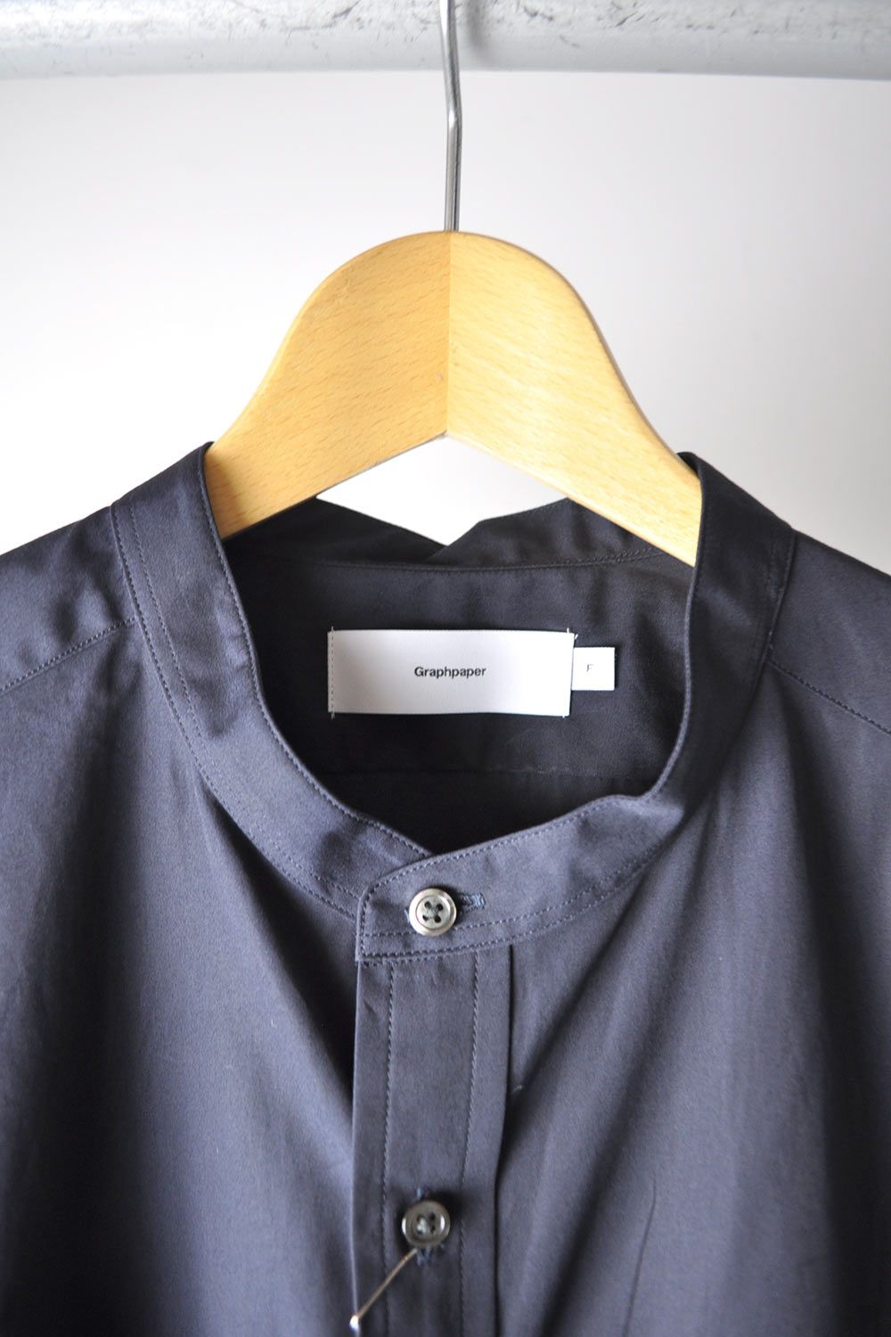 Graphpaper - High Count Broad Band Collar Shirt | Stripe Online Store