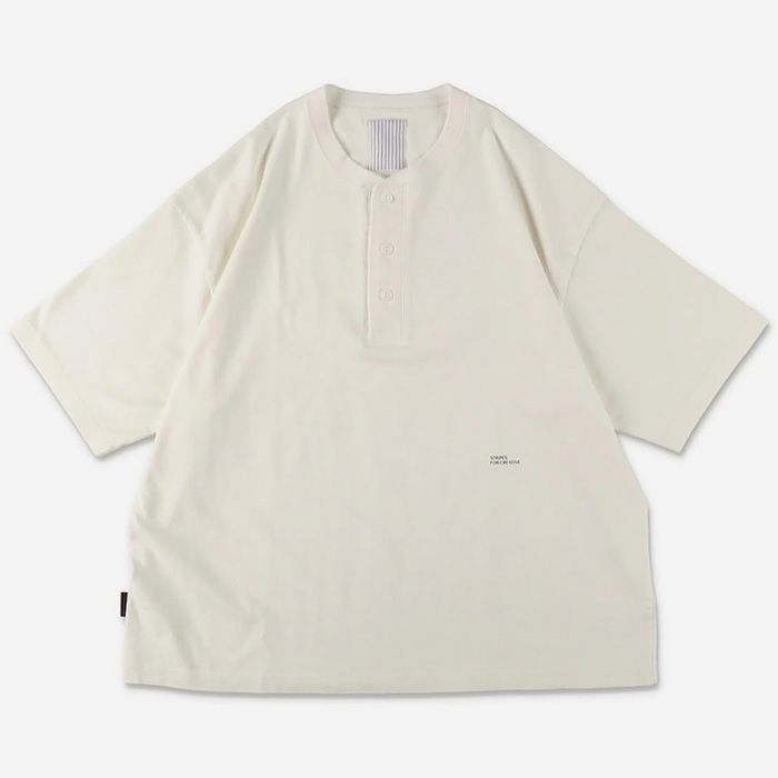 HENRY NECK SS TEE | WHITE