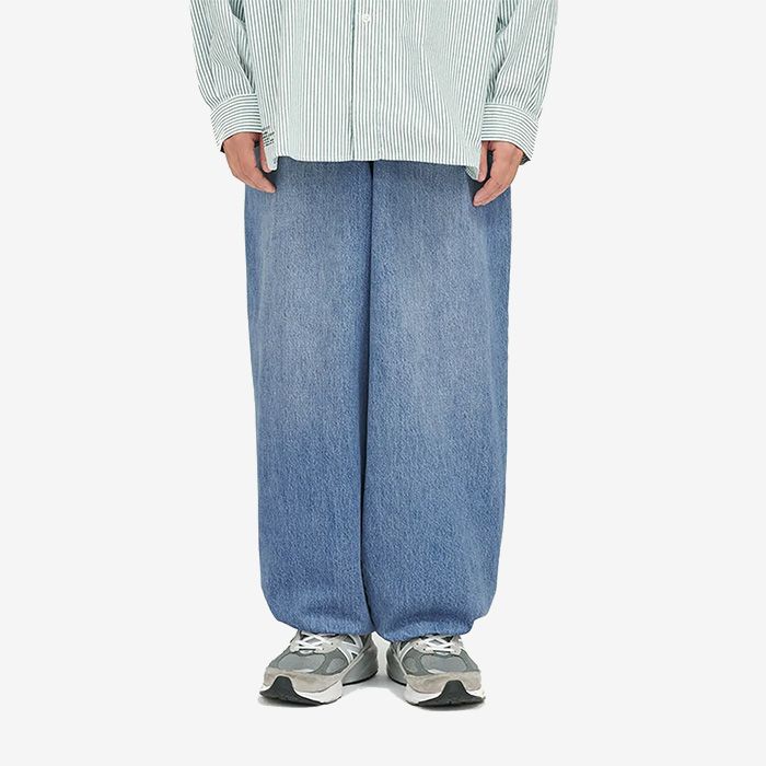 CORPORATE DENIM EASY PANTS / LIGHT WASH