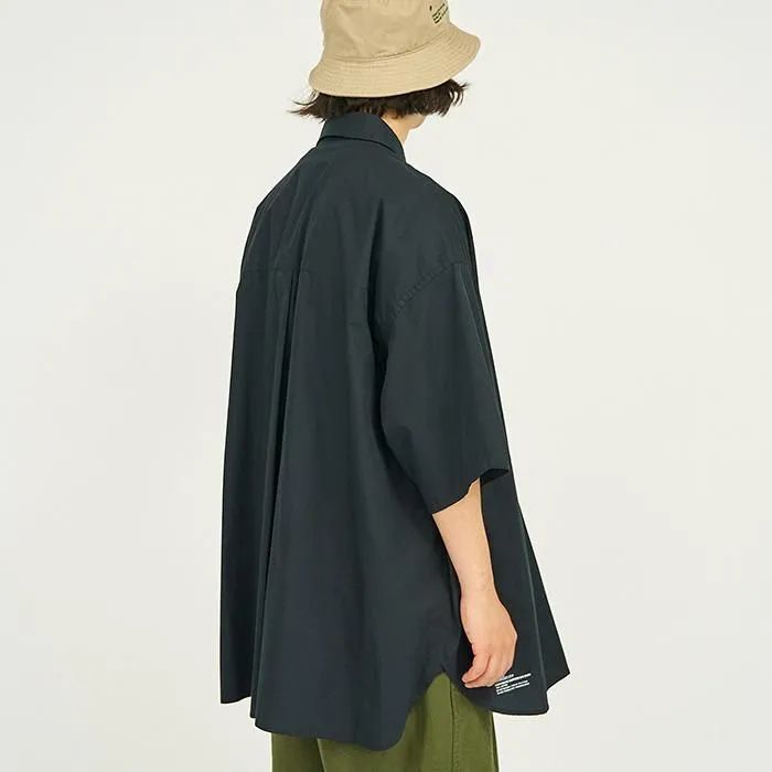 FreshService - CORPORATE UNIFORM S/S SHIRT / BLACK | Stripe