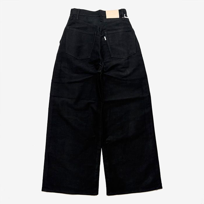 Women / Cotton Double Serge Two Tuck Wide Pants / Black