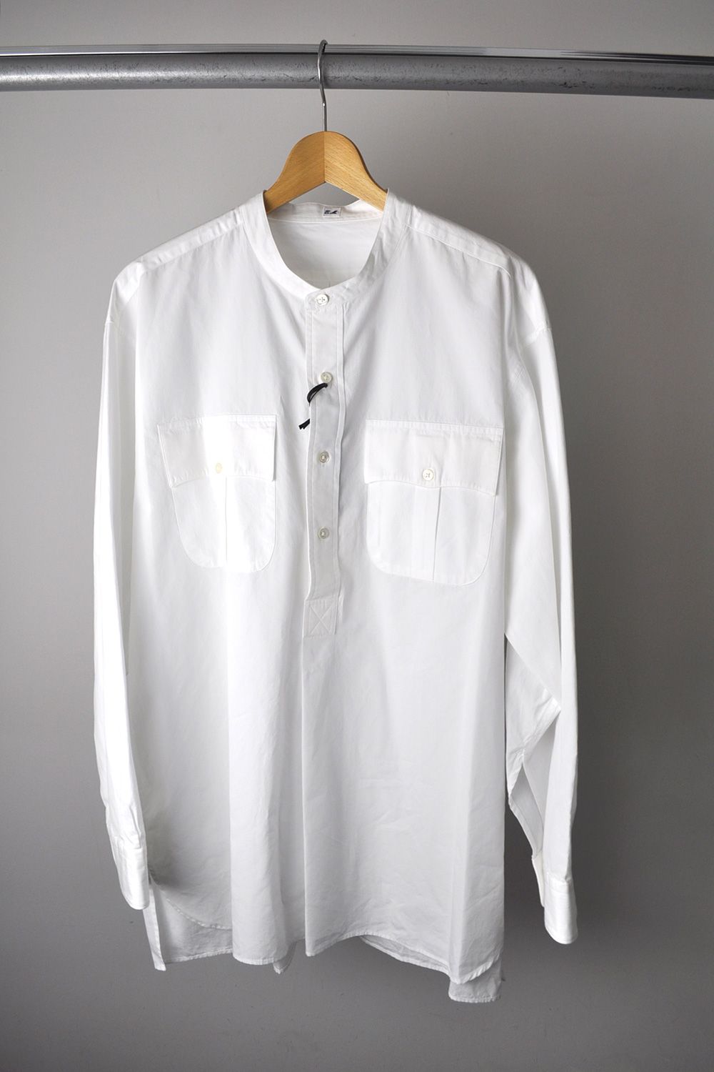 Ets.MATERIAUX - British Officer's shirt / WHITE | Stripe Online Store