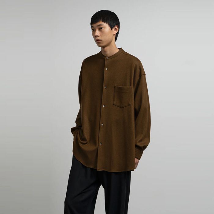 Wool Smooth Flannel Oversized Band Collar Shirt  / BROWN