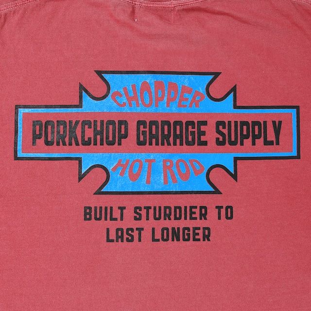 PORKCHOP - BAR&SHIELD TEE / RED / プリントロンティー