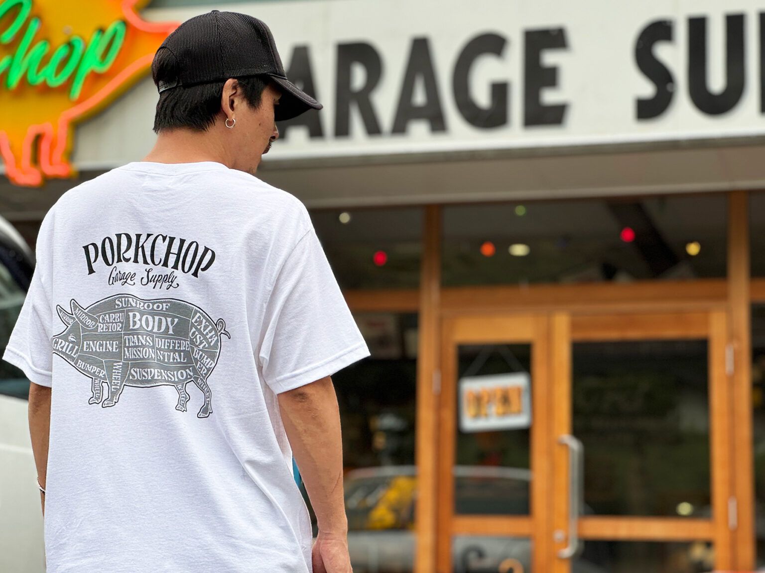 PORK BACK TEE / WHITE×BKGY / プリント ティーシャツ