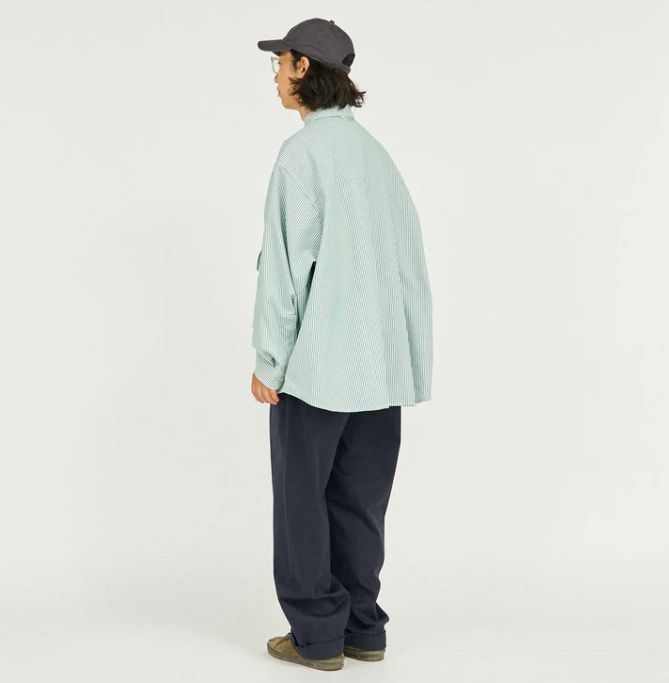 TapWater - Cotton Chino Tuck Trousers / NAVY | Stripe Online Store