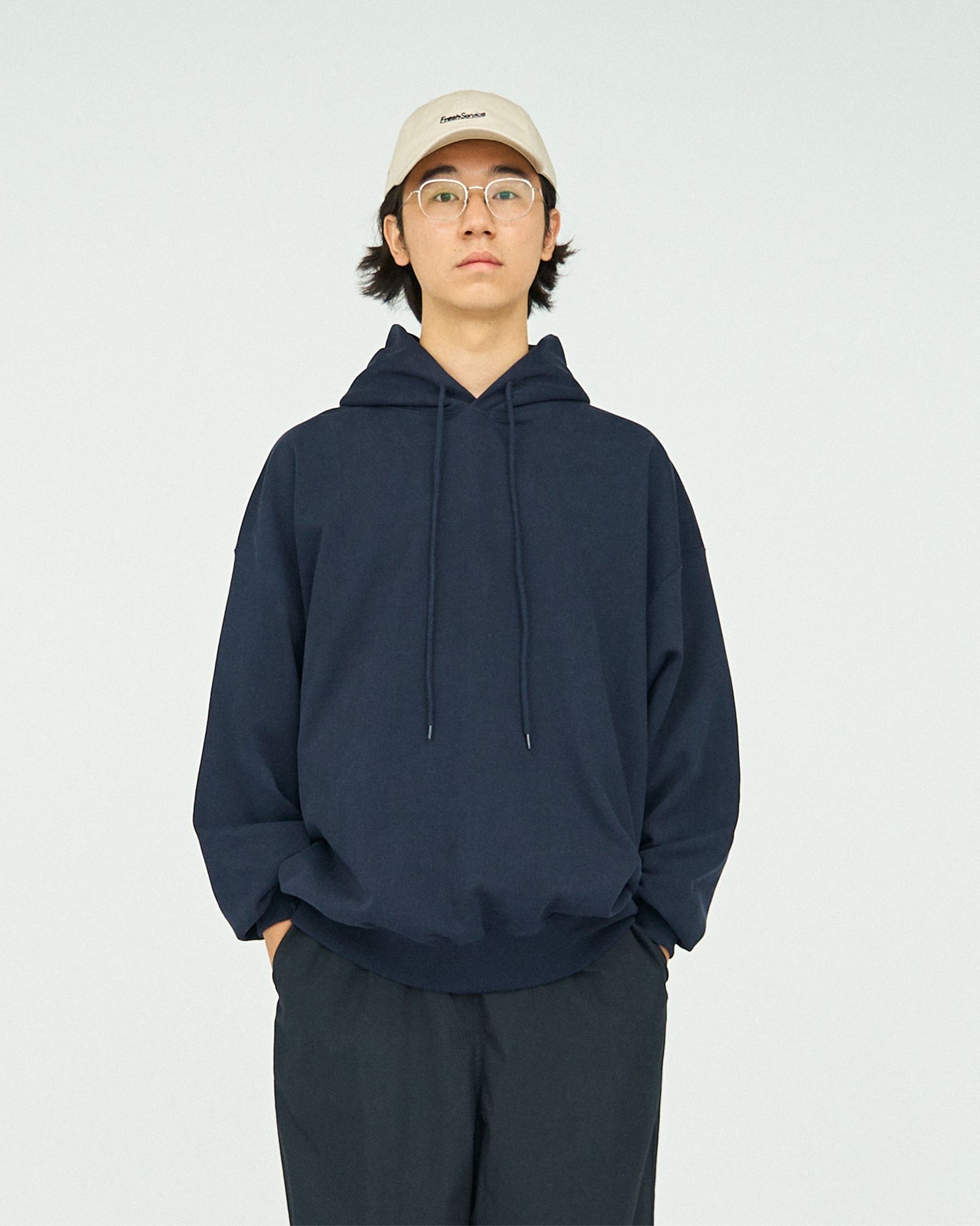 LIGHT OZ PULLOVER HOODIE / NAVY