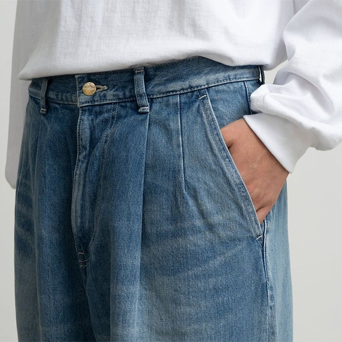 Unisex / Selvage Denim Two Tuck Pants -LIGHT FADE- / INDIGO LIGHT FADE