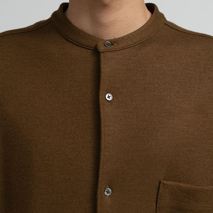 Wool Smooth Flannel Oversized Band Collar Shirt  / BROWN