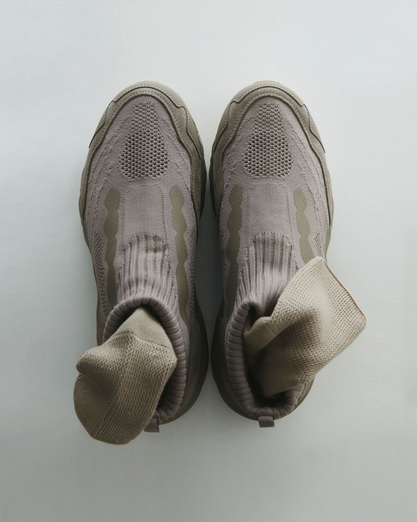 Mizuno × nonnative WAVE MUJIN LS MID GTX nonnative / VINTAGE KHAKI