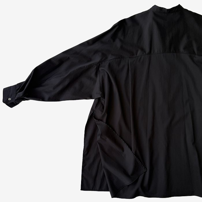 Women / Silicon Poplin Deep Slit Band Collar Shirt / Black