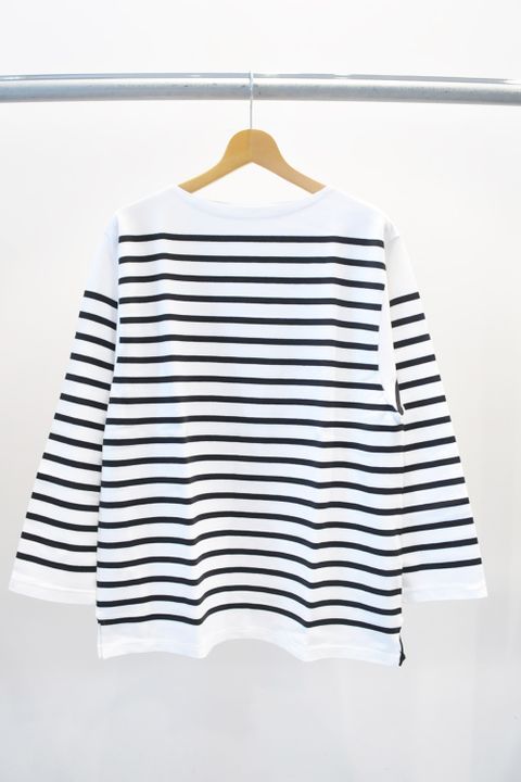 French Panel Border / WHITE×BLACK