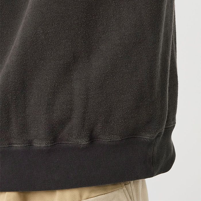 Field Patchworked Crewneck Sweatshirt / AH(Asphalt Gray)