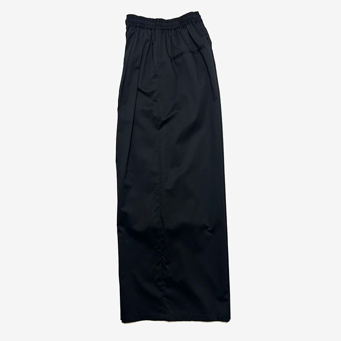 Women / Silicon Poplin Two Tuck Easy Wide Pants / Black