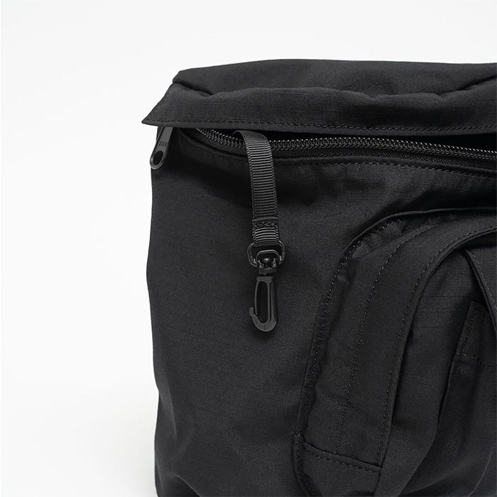 Mountain Wind Shoulder Bag / MN(Midnight Navy)