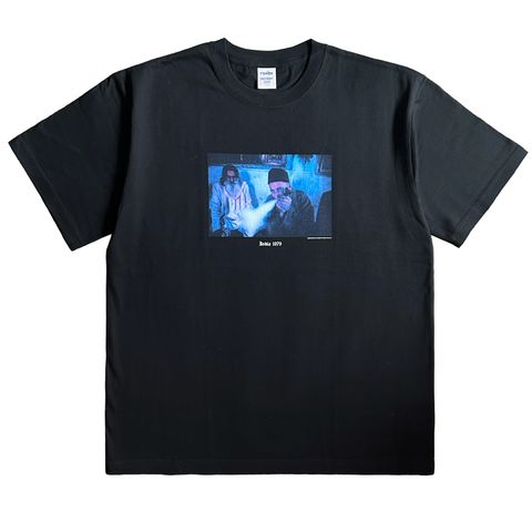 MASATAKA ISHIDA INDIA 1979 T SHIRT / BLACK / プリントシャツ