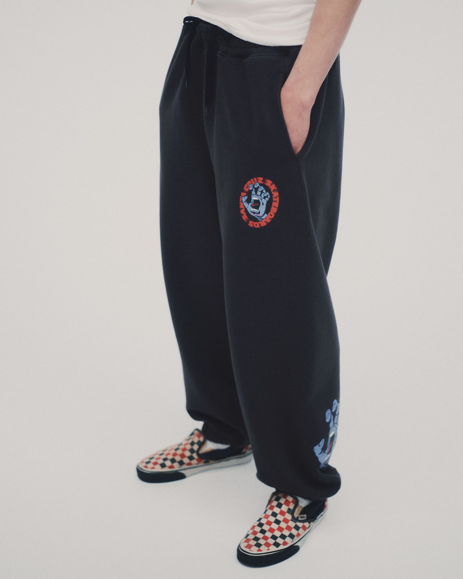 SANTA CRUZ / SCREAMING HAND SWEATPANTS / Faded Black