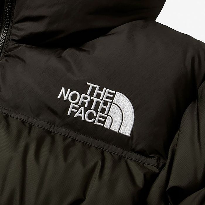 Nuptse Hoodie / ブラック(K)