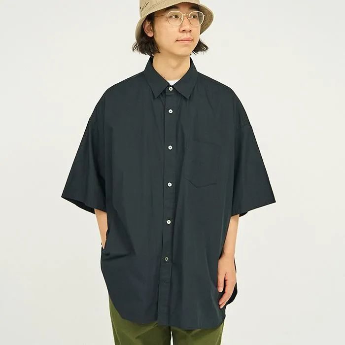 FreshService - CORPORATE UNIFORM S/S SHIRT / BLACK | Stripe