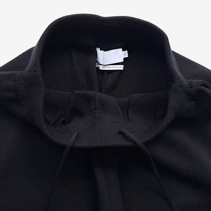 Women / Mercerized Fine Wool Pants / Black