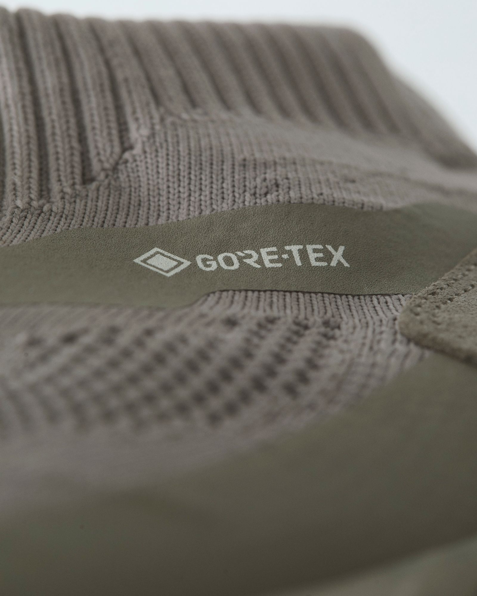 Mizuno × nonnative WAVE MUJIN LS MID GTX nonnative / VINTAGE KHAKI