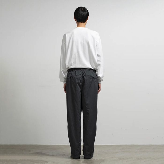 Garment Dyed Typewritter Oversized Slacks / Black