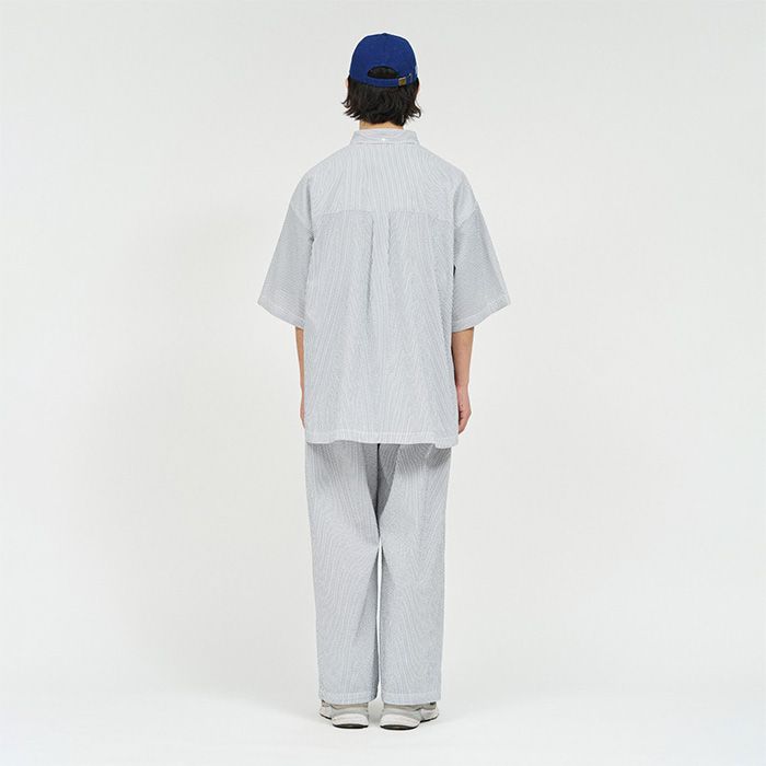 SEERSUCKER S/S B.D SHIRT / WHITE × NAVY