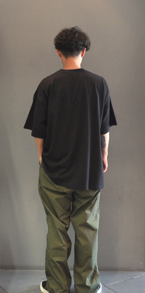 オーバーサイズT×ワイドパンツ