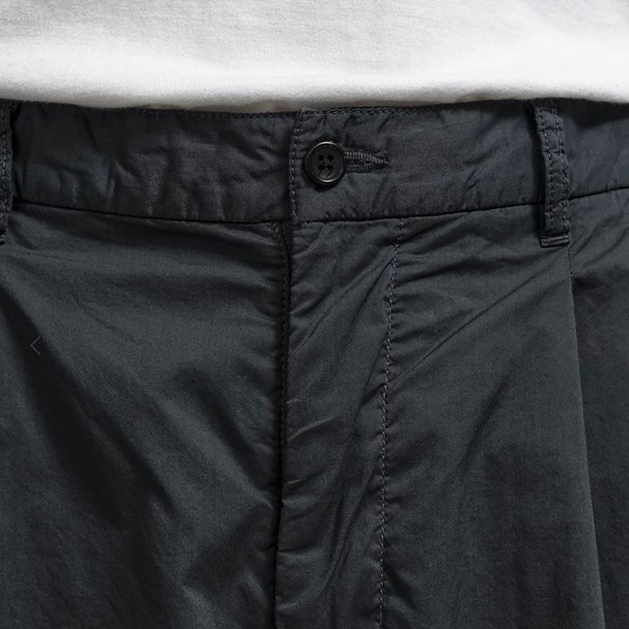 Garment Dyed Typewritter Oversized Slacks / Black