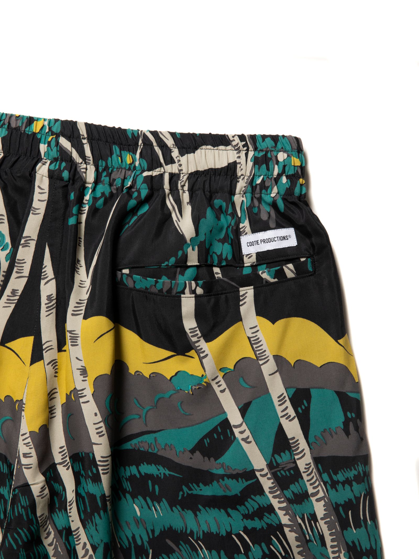 Cootie Productions バンダナ柄ショートパンツ COOTIE PRODUCTIONS - Rayon Easy Shorts / BLACK / レーヨン