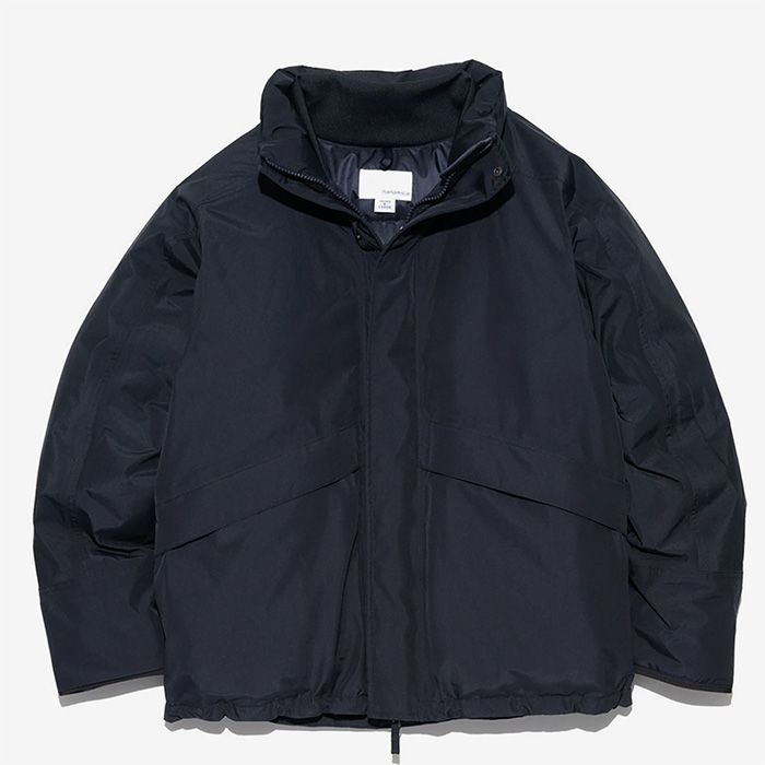 nanamica - GORE-TEX Short Down Jacket / N(Navy) | Stripe Online Store